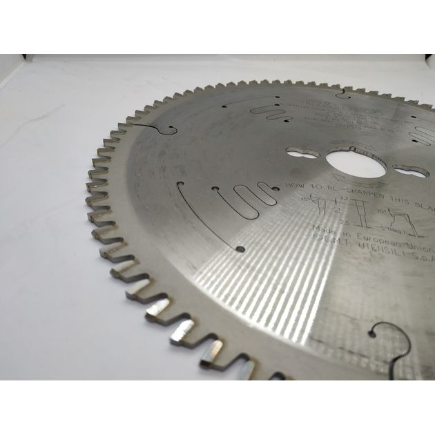 Дискова пила 254 x 30 мм, Z 80 для кольорових металів, пластику та ламінату CMT (297.081.10M), фото , зображення 10 | SNABZHENIE.com.ua Дискова пила 254 x 30 мм, Z 80 для кольорових металів, пластику та ламінату CMT (297.081.10M), фото , зображення 10 | SNABZHENIE.com.ua