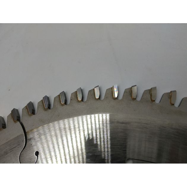 Дискова пила 254 x 30 мм, Z 80 для кольорових металів, пластику та ламінату CMT (297.081.10M), фото , зображення 6 | SNABZHENIE.com.ua Дискова пила 254 x 30 мм, Z 80 для кольорових металів, пластику та ламінату CMT (297.081.10M), фото , зображення 6 | SNABZHENIE.com.ua