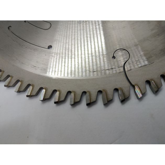 Дискова пила 254 x 30 мм, Z 80 для кольорових металів, пластику та ламінату CMT (297.081.10M), фото , зображення 14 | SNABZHENIE.com.ua Дискова пила 254 x 30 мм, Z 80 для кольорових металів, пластику та ламінату CMT (297.081.10M), фото , зображення 14 | SNABZHENIE.com.ua