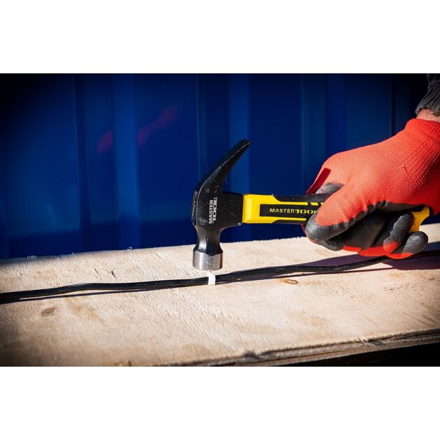 Молоток столярный MASTERTOOL 225 г HRC 50 рукоятка фиберглассовая 160 мм 02-0706, фото , изображение 3 | SNABZHENIE.com.ua