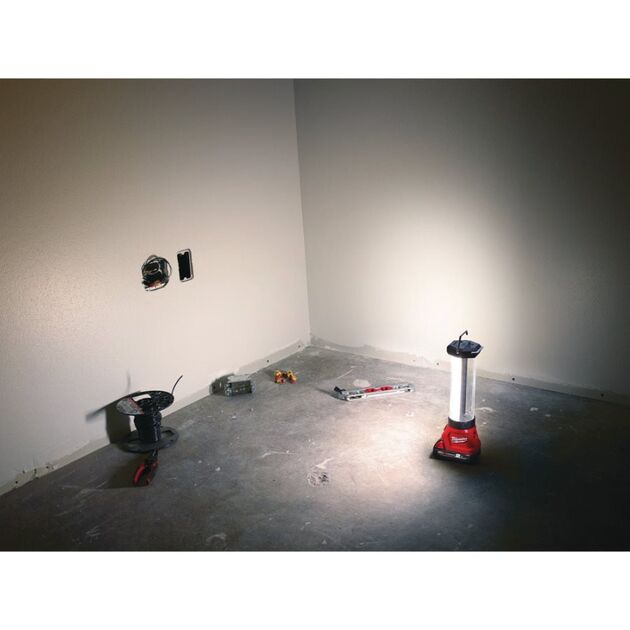 Фонарь аккумуляторный светодиодный MILWAUKEE M12 LL-0 4932430562, фото , изображение 5 | SNABZHENIE.com.ua