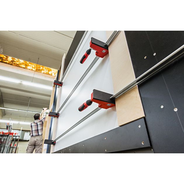 Корпусная струбцина Vario REVO KREV 1500 KREV150-2K BESSEY, фото , изображение 4 | SNABZHENIE.com.ua Корпусная струбцина Vario REVO KREV 1500 KREV150-2K BESSEY, фото , изображение 4 | SNABZHENIE.com.ua