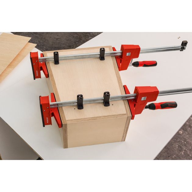 Корпусная струбцина BESSEY REVO KRE 300 KRE30-2K, фото , изображение 7 | SNABZHENIE.com.ua Корпусная струбцина BESSEY REVO KRE 300 KRE30-2K, фото , изображение 7 | SNABZHENIE.com.ua