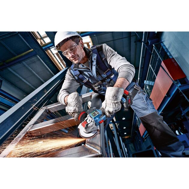 Болгарка акумуляторна (кутова шліфмашина) Li-ion 18 В GWX 18V-15 SC BOSCH, фото , зображення 3 | SNABZHENIE.com.ua