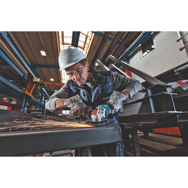 Болгарка акумуляторна (кутова шліфмашина) з X-LOCK Li-ion 18 В GWX 18V-15 SC BOSCH, фото , зображення 2 | SNABZHENIE.com.ua