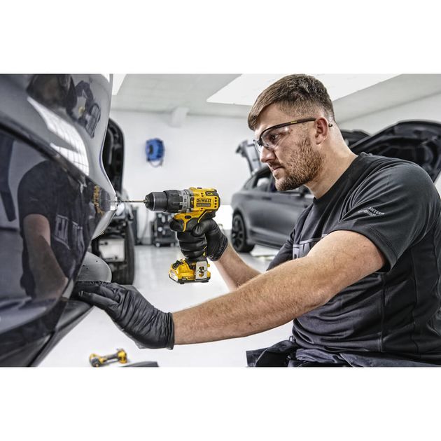 Дрель-шуруповерт акумуляторний безщітковий ударний DeWALT DCD706D2, фото , зображення 6 | SNABZHENIE.com.ua Дрель-шуруповерт акумуляторний безщітковий ударний DeWALT DCD706D2, фото , зображення 6 | SNABZHENIE.com.ua