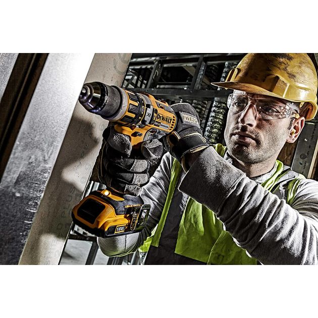 Аккумуляторная ударная дрель-шуруповёрт DeWALT DCK795S2T, фото , изображение 2 | SNABZHENIE.com.ua Аккумуляторная ударная дрель-шуруповёрт DeWALT DCK795S2T, фото , изображение 2 | SNABZHENIE.com.ua