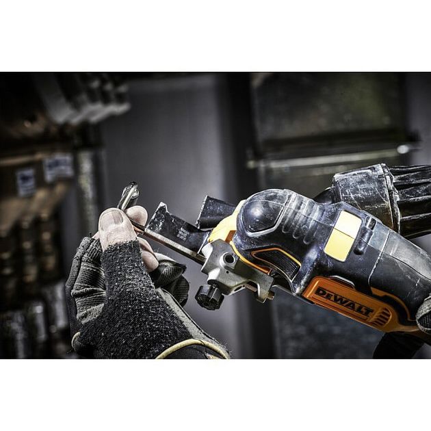Многофункціональний інструмент акумуляторний безщітковий DeWALT DCS356N, фото , зображення 4 | SNABZHENIE.com.ua Многофункціональний інструмент акумуляторний безщітковий DeWALT DCS356N, фото , зображення 4 | SNABZHENIE.com.ua