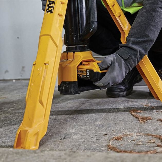 Фонарь акумуляторний світлодіодний DCL079 DeWALT, фото , зображення 8 | SNABZHENIE.com.ua