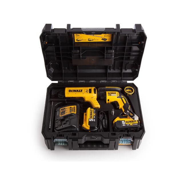 Аккумуляторный шуруповерт DeWALT DCF620P2K, фото , изображение 6 | SNABZHENIE.com.ua Аккумуляторный шуруповерт DeWALT DCF620P2K, фото , изображение 6 | SNABZHENIE.com.ua