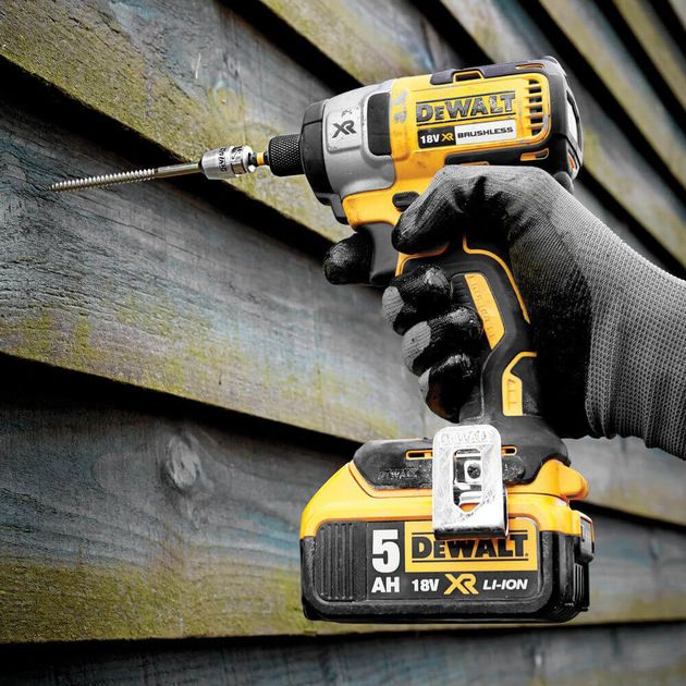 Аккумуляторный ударный шуруповерт DeWALT DCF887P2, фото , изображение 4 | SNABZHENIE.com.ua Аккумуляторный ударный шуруповерт DeWALT DCF887P2, фото , изображение 4 | SNABZHENIE.com.ua
