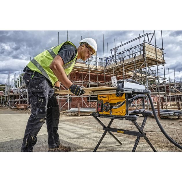 Настольная циркулярная пила DeWALT DWE7485RS с столом DE7400, фото , изображение 2 | SNABZHENIE.com.ua