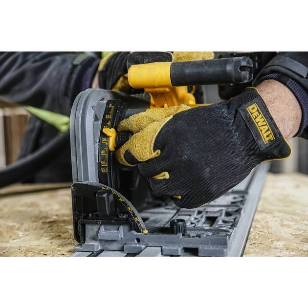 Дисковая погружная аккумуляторная пила DeWALT DCS520T2R, фото , изображение 2 | SNABZHENIE.com.ua Дисковая погружная аккумуляторная пила DeWALT DCS520T2R, фото , изображение 2 | SNABZHENIE.com.ua