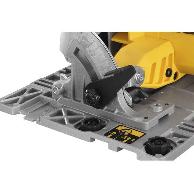 Пила дискова акумуляторна безщіткова DeWALT DCS572NT, фото , зображення 8 | SNABZHENIE.com.ua Пила дискова акумуляторна безщіткова DeWALT DCS572NT, фото , зображення 8 | SNABZHENIE.com.ua
