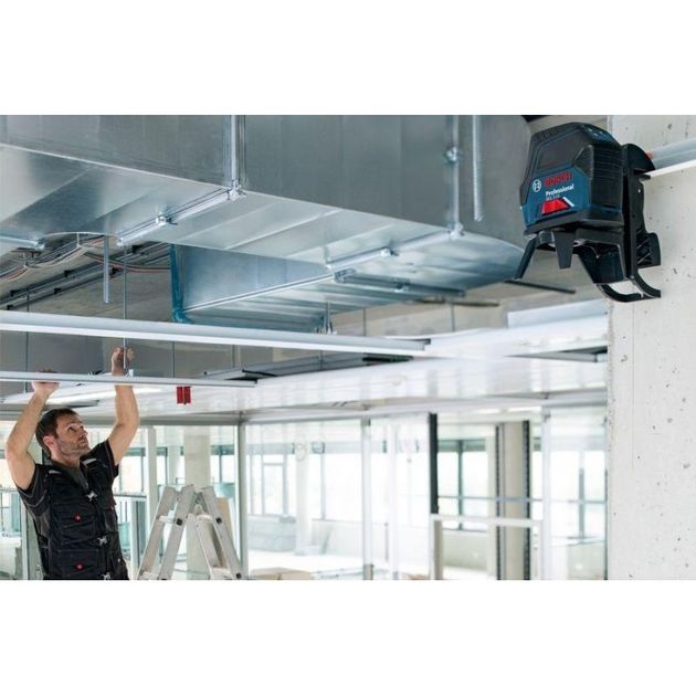 Лазерный нивелир Bosch GCL 2-15 с RM1, BM3, кейс, фото , изображение 4 | SNABZHENIE.com.ua Лазерный нивелир Bosch GCL 2-15 с RM1, BM3, кейс, фото , изображение 4 | SNABZHENIE.com.ua