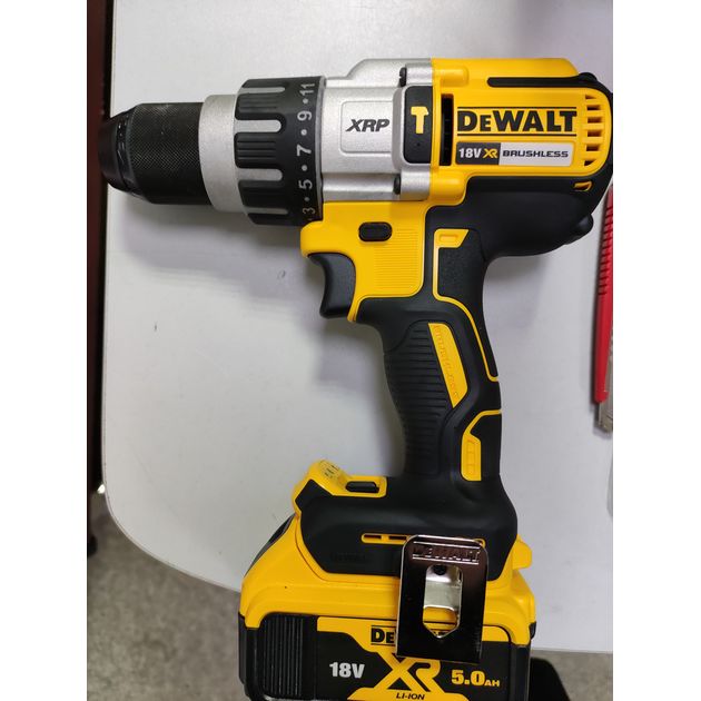 Дрель-шуруповерт акумуляторний безщітковий ударний DeWALT DCD996P3K, фото , зображення 7 | SNABZHENIE.com.ua Дрель-шуруповерт акумуляторний безщітковий ударний DeWALT DCD996P3K, фото , зображення 7 | SNABZHENIE.com.ua