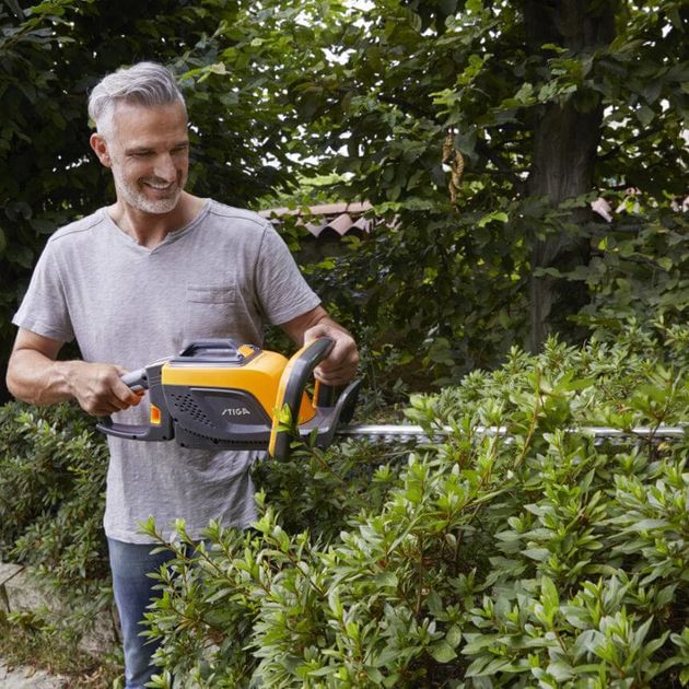 Кусторіз акумуляторний STIGA SHT500AE, фото , зображення 10 | SNABZHENIE.com.ua Кусторіз акумуляторний STIGA SHT500AE, фото , зображення 10 | SNABZHENIE.com.ua