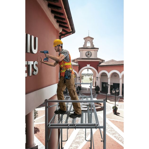 Дрель-шуруповерт ударная 18 В GSB 18V-50 BOSCH (06019H5102), фото , изображение 5 | SNABZHENIE.com.ua Дрель-шуруповерт ударная 18 В GSB 18V-50 BOSCH (06019H5102), фото , изображение 5 | SNABZHENIE.com.ua