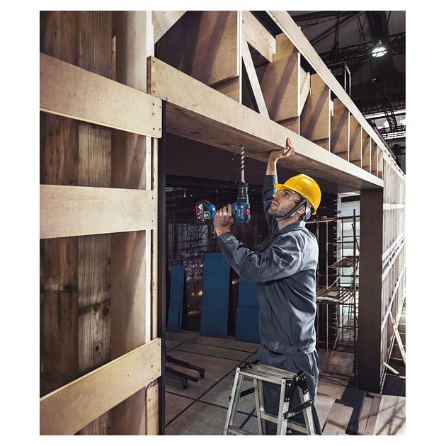 Дрель-шуруповерт ударная 18 В GSB 18V-50 BOSCH (06019H5102), фото , изображение 3 | SNABZHENIE.com.ua Дрель-шуруповерт ударная 18 В GSB 18V-50 BOSCH (06019H5102), фото , изображение 3 | SNABZHENIE.com.ua