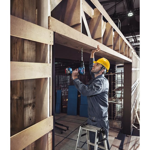 Дрель-шуруповерт BOSCH GSR 18V-50, Li-Ion 18 В, фото , изображение 3 | SNABZHENIE.com.ua Дрель-шуруповерт BOSCH GSR 18V-50, Li-Ion 18 В, фото , изображение 3 | SNABZHENIE.com.ua