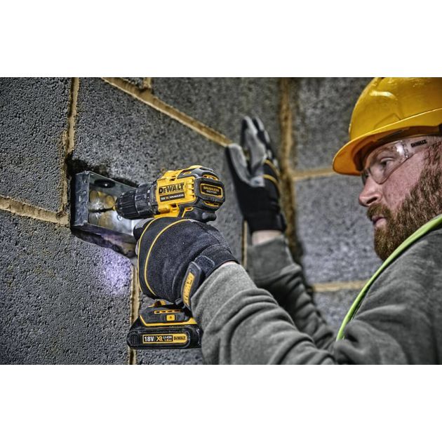 Дрель-шуруповерт акумуляторна безщіткова DeWALT DCD708N, фото , зображення 6 | SNABZHENIE.com.ua Дрель-шуруповерт акумуляторна безщіткова DeWALT DCD708N, фото , зображення 6 | SNABZHENIE.com.ua