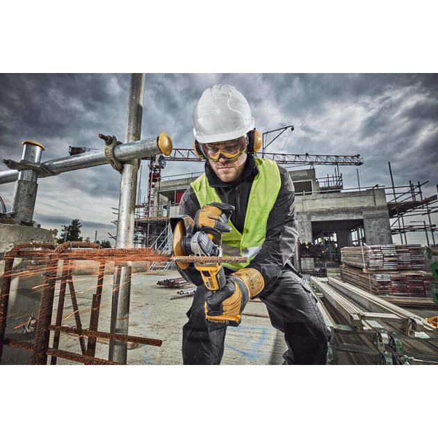 Шліфмашина кутова - болгарка акумуляторна безщіткова DeWALT DCG405P3, фото , зображення 3 | SNABZHENIE.com.ua Шліфмашина кутова - болгарка акумуляторна безщіткова DeWALT DCG405P3, фото , зображення 3 | SNABZHENIE.com.ua