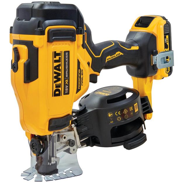 Аккумуляторный бесщёточный гвоздезабивной пистолет DeWALT DCN45RND2, фото , изображение 2 | SNABZHENIE.com.ua Аккумуляторный бесщёточный гвоздезабивной пистолет DeWALT DCN45RND2, фото , изображение 2 | SNABZHENIE.com.ua