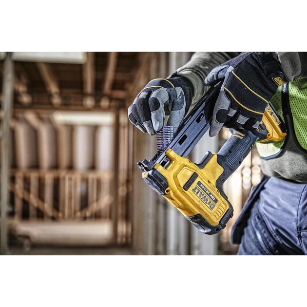 Степлер скобозабивний акумуляторний DeWALT DCN701D2, фото , зображення 10 | SNABZHENIE.com.ua Степлер скобозабивний акумуляторний DeWALT DCN701D2, фото , зображення 10 | SNABZHENIE.com.ua