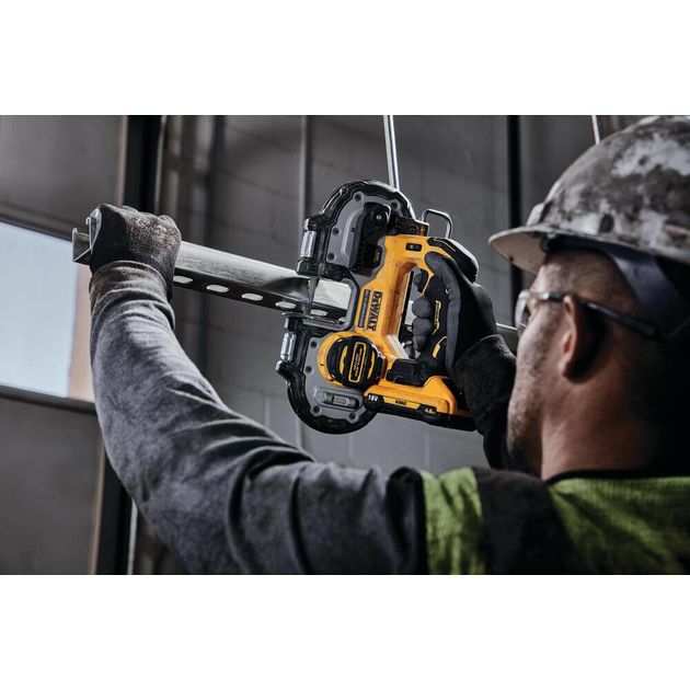 Пила ленточна акумуляторна безщіткова DeWALT DCS377NT, фото , зображення 7 | SNABZHENIE.com.ua Пила ленточна акумуляторна безщіткова DeWALT DCS377NT, фото , зображення 7 | SNABZHENIE.com.ua