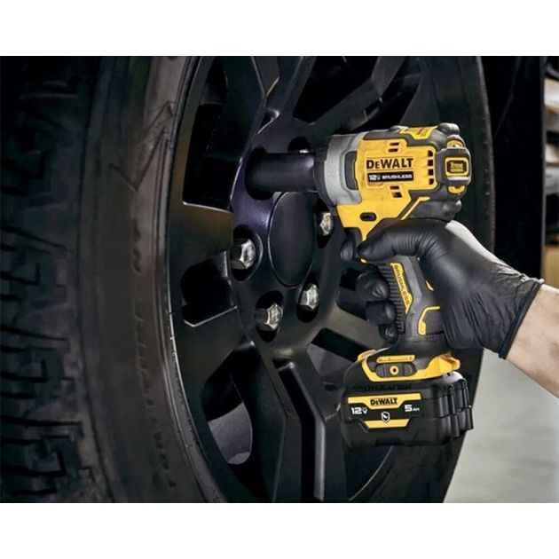 Гайковёрт DeWALT DCF903P1 аккумуляторный бесщёточный ударный, фото , изображение 5 | SNABZHENIE.com.ua