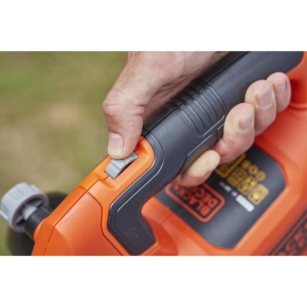 Садовий пилосос акумуляторний безщітковий BLACK+DECKER BCBLV3625L1, фото , зображення 3 | SNABZHENIE.com.ua Садовий пилосос акумуляторний безщітковий BLACK+DECKER BCBLV3625L1, фото , зображення 3 | SNABZHENIE.com.ua