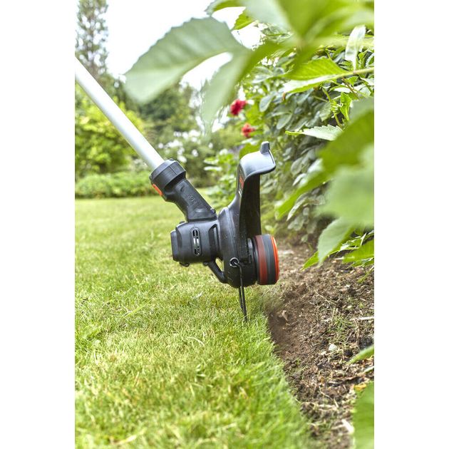 Аккумуляторный триммер BLACK+DECKER BCSTE636L1 бесщеточный, фото , изображение 8 | SNABZHENIE.com.ua Аккумуляторный триммер BLACK+DECKER BCSTE636L1 бесщеточный, фото , изображение 8 | SNABZHENIE.com.ua