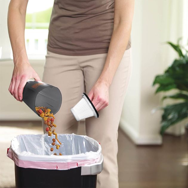 Аккумуляторный пылесос BLACK+DECKER BDCDB18N, фото , изображение 3 | SNABZHENIE.com.ua Аккумуляторный пылесос BLACK+DECKER BDCDB18N, фото , изображение 3 | SNABZHENIE.com.ua
