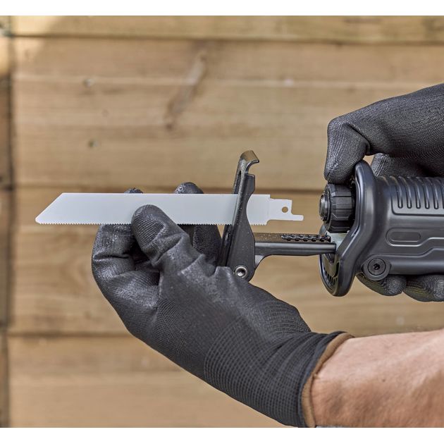 Пила сабельна мережна BLACK+DECKER BES301K, фото , зображення 9 | SNABZHENIE.com.ua Пила сабельна мережна BLACK+DECKER BES301K, фото , зображення 9 | SNABZHENIE.com.ua