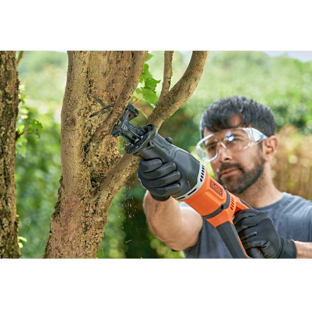 Пила сабельна мережна BLACK+DECKER BES301, фото , зображення 5 | SNABZHENIE.com.ua Пила сабельна мережна BLACK+DECKER BES301, фото , зображення 5 | SNABZHENIE.com.ua