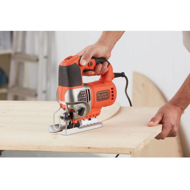 Пила лобзиковая BLACK+DECKER BES610 сетев., фото , изображение 3 | SNABZHENIE.com.ua Пила лобзиковая BLACK+DECKER BES610 сетев., фото , изображение 3 | SNABZHENIE.com.ua