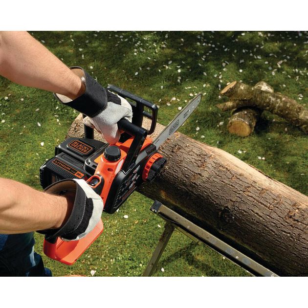 Цепная аккумуляторная пила BLACK+DECKER GKC3630L25, фото , изображение 2 | SNABZHENIE.com.ua Цепная аккумуляторная пила BLACK+DECKER GKC3630L25, фото , изображение 2 | SNABZHENIE.com.ua