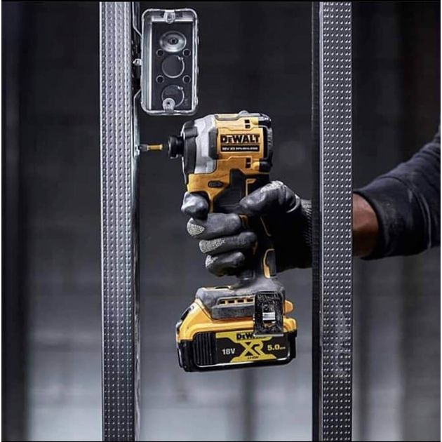 Аккумуляторный ударный шуруповерт DeWALT DCF850N бесщеточный, фото , изображение 6 | SNABZHENIE.com.ua