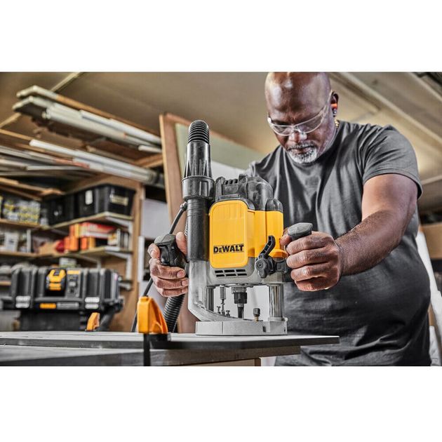 Фрезер мережевий DeWALT DWE625KT, фото , зображення 7 | SNABZHENIE.com.ua Фрезер мережевий DeWALT DWE625KT, фото , зображення 7 | SNABZHENIE.com.ua