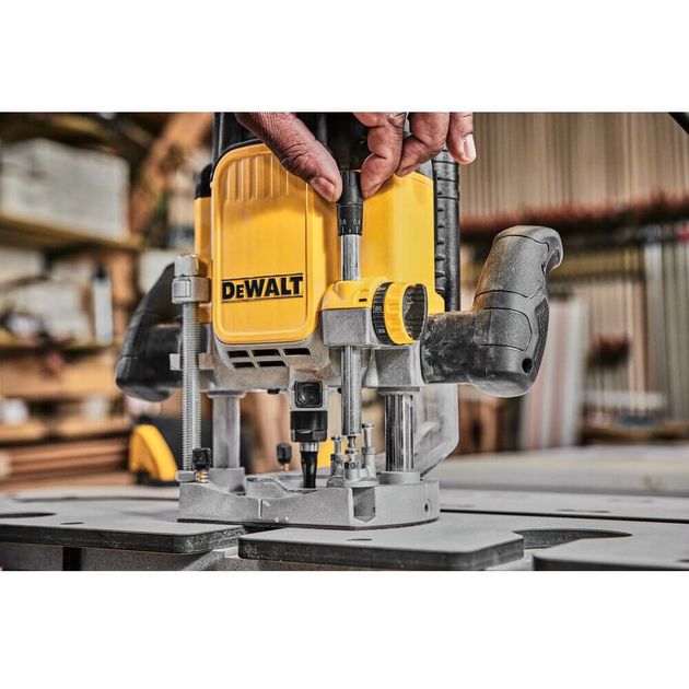 Фрезер мережевий DeWALT DWE625, фото , зображення 6 | SNABZHENIE.com.ua Фрезер мережевий DeWALT DWE625, фото , зображення 6 | SNABZHENIE.com.ua