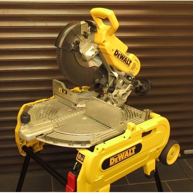 Пила торцовочно-циркулярная DeWALT D27107, фото , изображение 4 | SNABZHENIE.com.ua Пила торцовочно-циркулярная DeWALT D27107, фото , изображение 4 | SNABZHENIE.com.ua