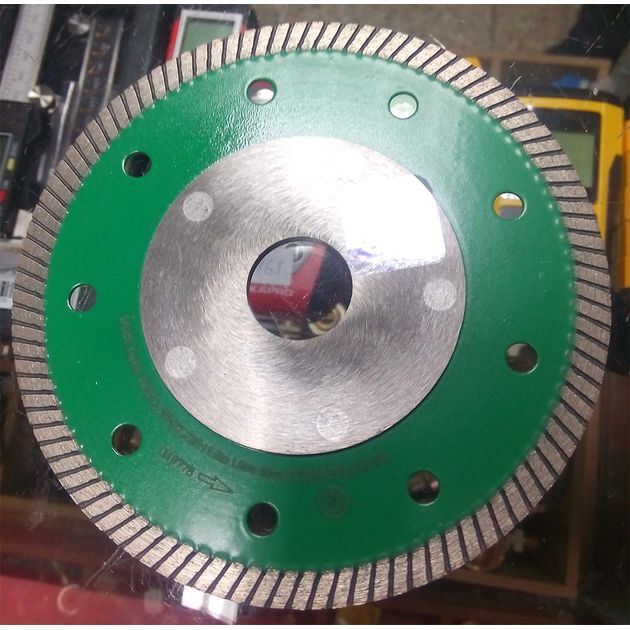 Круг алмазний відрізний (тонкий) DISTAR Turbo Elite Ultra 125 x 1,4/1,0 x 8 x 22,23/H (10115024010), фото , зображення 3 | SNABZHENIE.com.ua