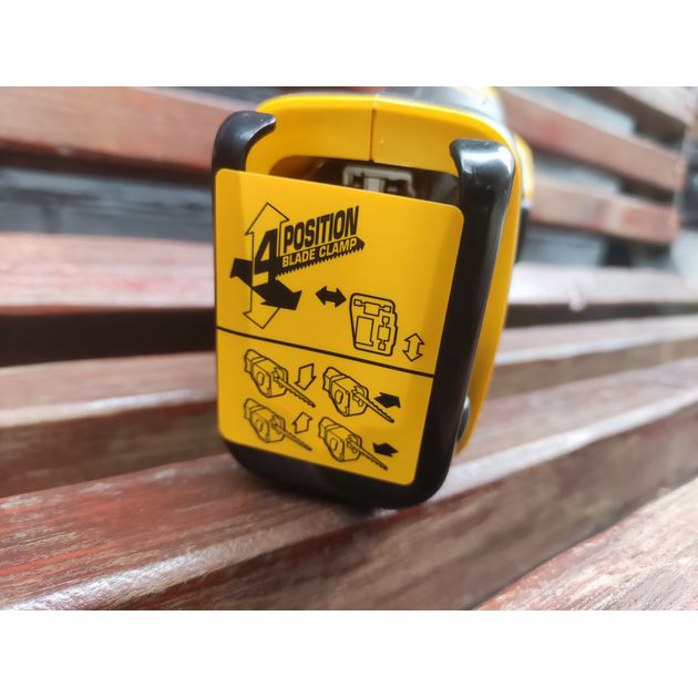 Аккумуляторная сабельная пила DeWALT DCS367NT, фото , изображение 14 | SNABZHENIE.com.ua Аккумуляторная сабельная пила DeWALT DCS367NT, фото , изображение 14 | SNABZHENIE.com.ua