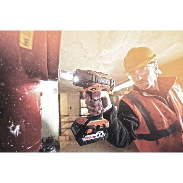 Гайковерт AEG ударный аккумуляторный 18 В, 360 Нм, 2 батареи, кейс, фото , изображение 14 | SNABZHENIE.com.ua Гайковерт AEG ударный аккумуляторный 18 В, 360 Нм, 2 батареи, кейс, фото , изображение 14 | SNABZHENIE.com.ua