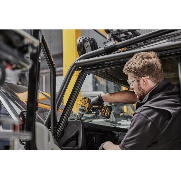 Дрель-шуруповерт акумуляторна безщіткова зі змінними насадками DeWALT DCD703NT, фото , зображення 10 | SNABZHENIE.com.ua Дрель-шуруповерт акумуляторна безщіткова зі змінними насадками DeWALT DCD703NT, фото , зображення 10 | SNABZHENIE.com.ua