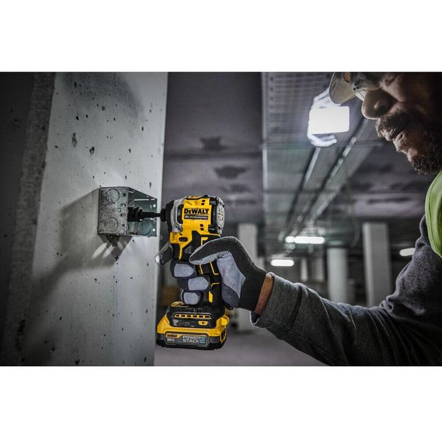 Шуруповерт ударний акумуляторний безщітковий DeWALT DCF850E2T, фото , зображення 5 | SNABZHENIE.com.ua Шуруповерт ударний акумуляторний безщітковий DeWALT DCF850E2T, фото , зображення 5 | SNABZHENIE.com.ua