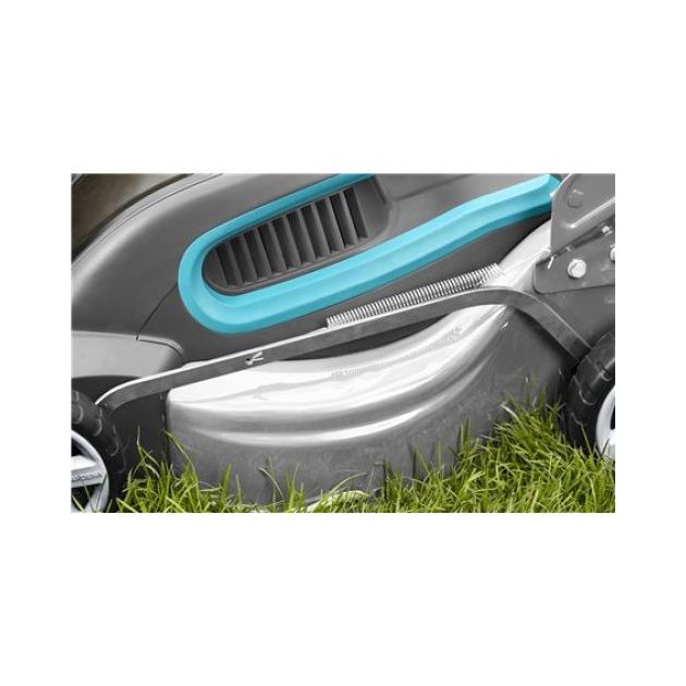 Газонокосилка аккумуляторная Gardena PowerMax Li-40/41, фото , изображение 10 | SNABZHENIE.com.ua Газонокосилка аккумуляторная Gardena PowerMax Li-40/41, фото , изображение 10 | SNABZHENIE.com.ua