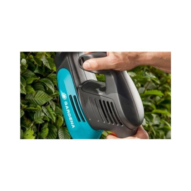 Кусторіз електричний Gardena EasyCut 450/50, фото , зображення 4 | SNABZHENIE.com.ua Кусторіз електричний Gardena EasyCut 450/50, фото , зображення 4 | SNABZHENIE.com.ua