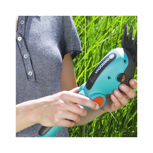 Аккумуляторные ножницы для травы Gardena ComfortCut 9856-20, фото , изображение 10 | SNABZHENIE.com.ua Аккумуляторные ножницы для травы Gardena ComfortCut 9856-20, фото , изображение 10 | SNABZHENIE.com.ua