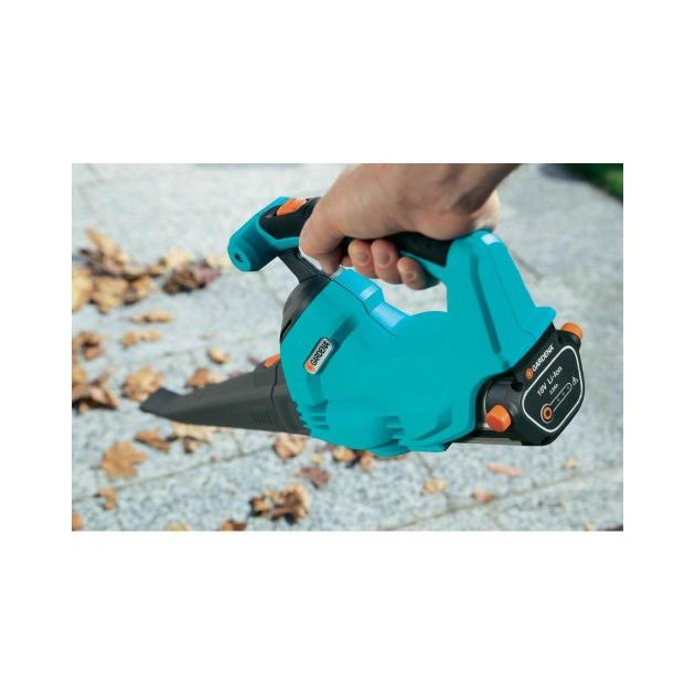 Воздуходувка аккумуляторная Gardena AccuJet Li-18, фото , изображение 6 | SNABZHENIE.com.ua Воздуходувка аккумуляторная Gardena AccuJet Li-18, фото , изображение 6 | SNABZHENIE.com.ua